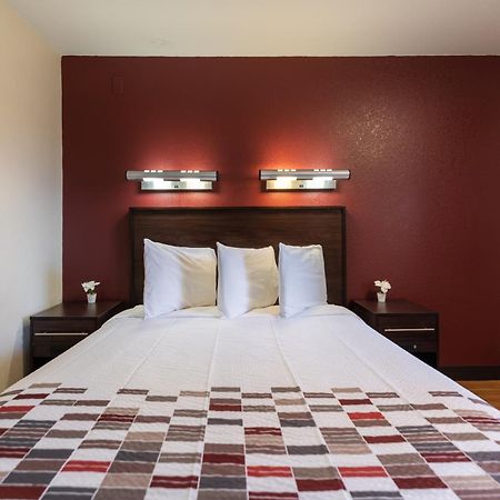 North Highlands Sacramento Inn & Suites מראה חיצוני תמונה